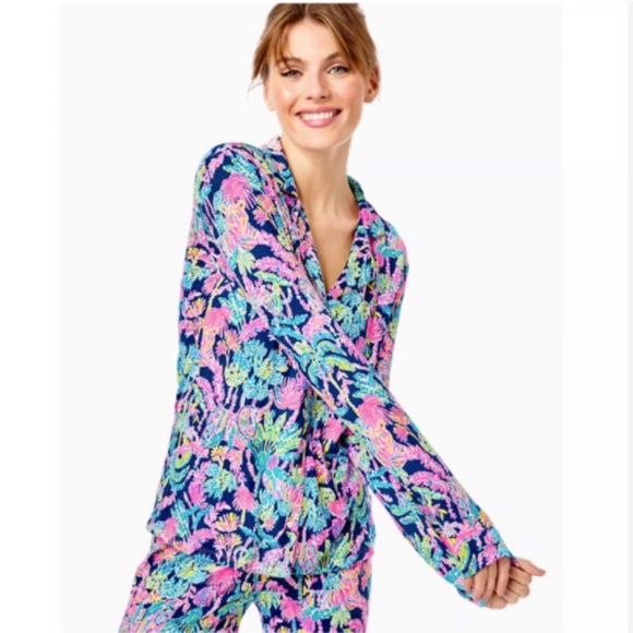 LILLY PULITZER WOMENS KNIT BUTTON DOWN PAJAMA TOP LONG SLEEVE OYSTER BAY SMALL - Picture 1 of 6